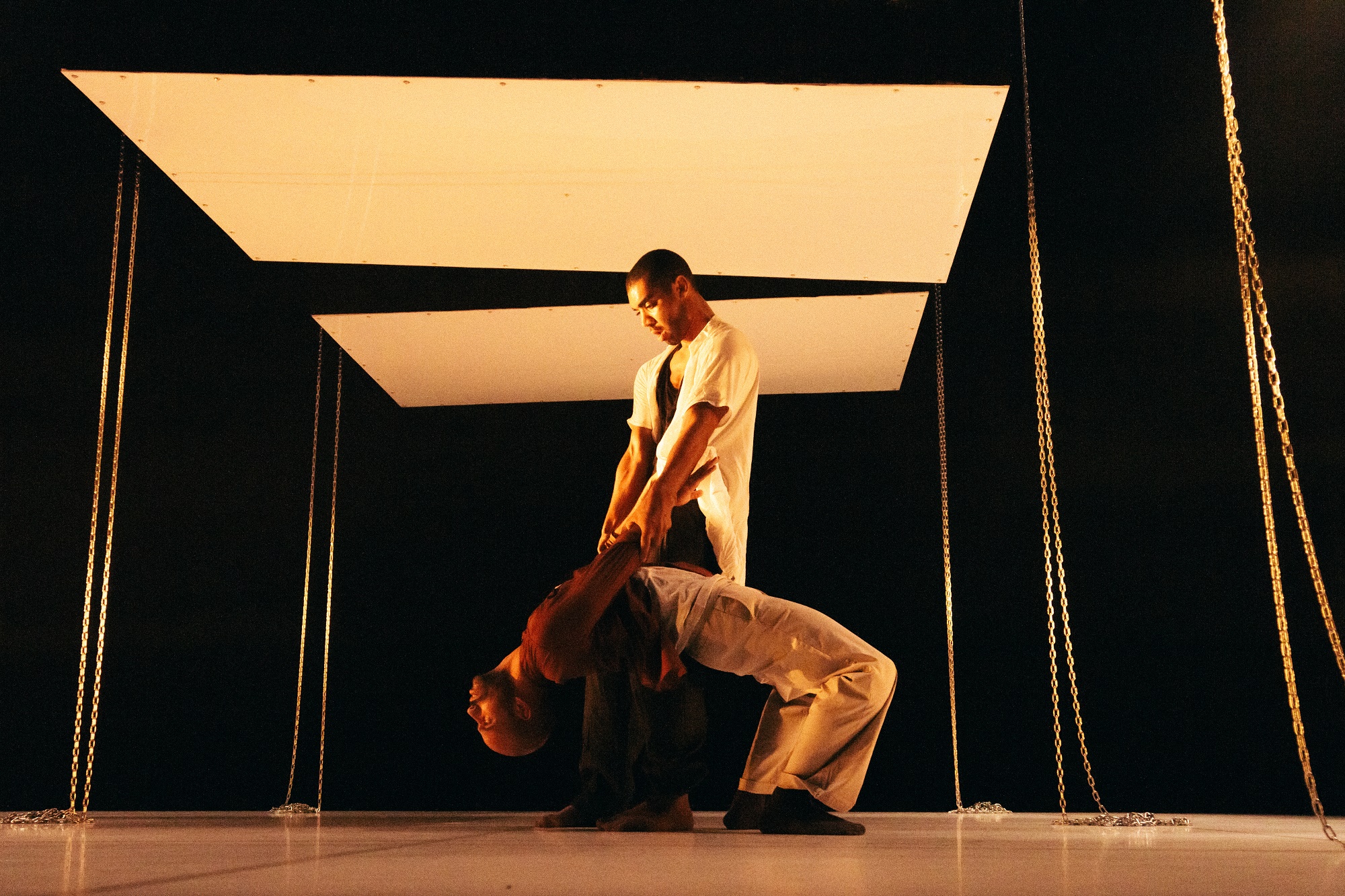 RUN - From Above by Tamsin Fitzgerald - Dancers Louis Parker-Evans and Jason Boyle - Photo Luke Evans