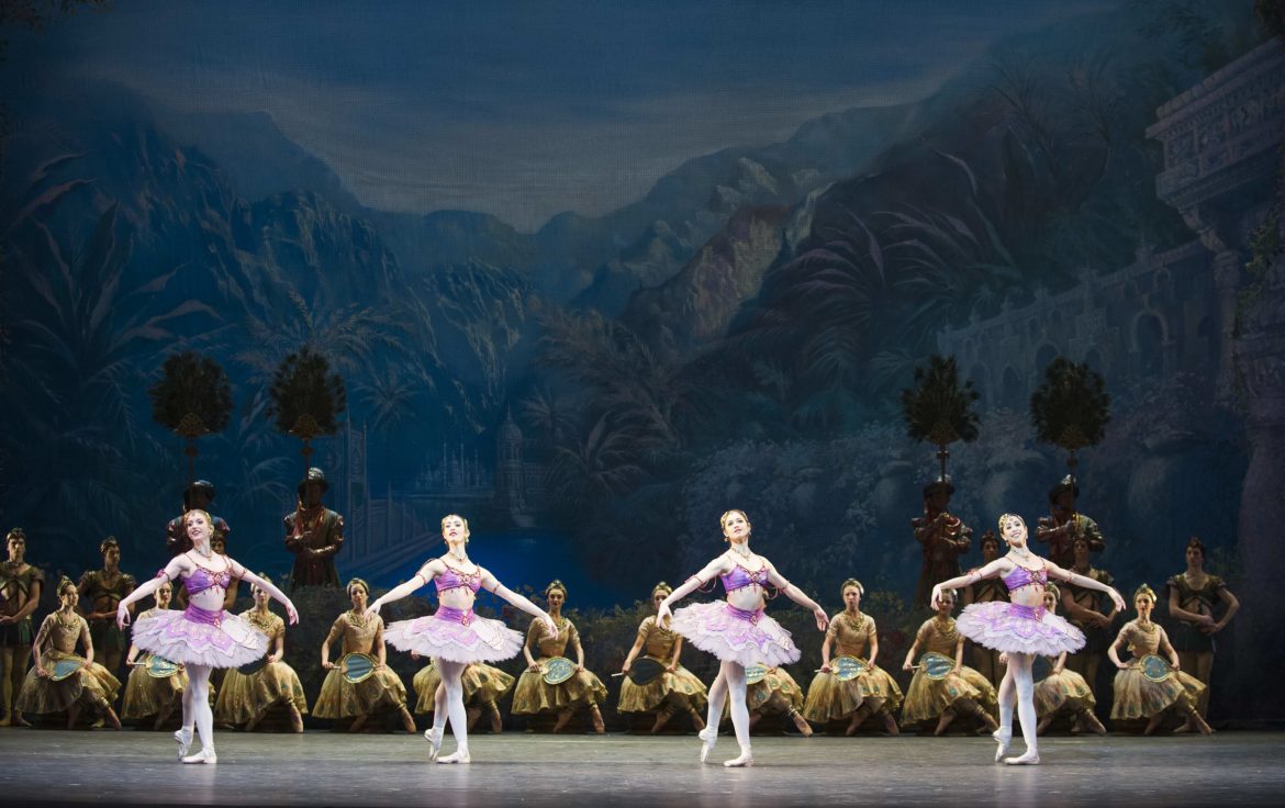 La Bayadère. Artists of The Royal Ballet. © ROH, Tristram Kenton, 2013.
