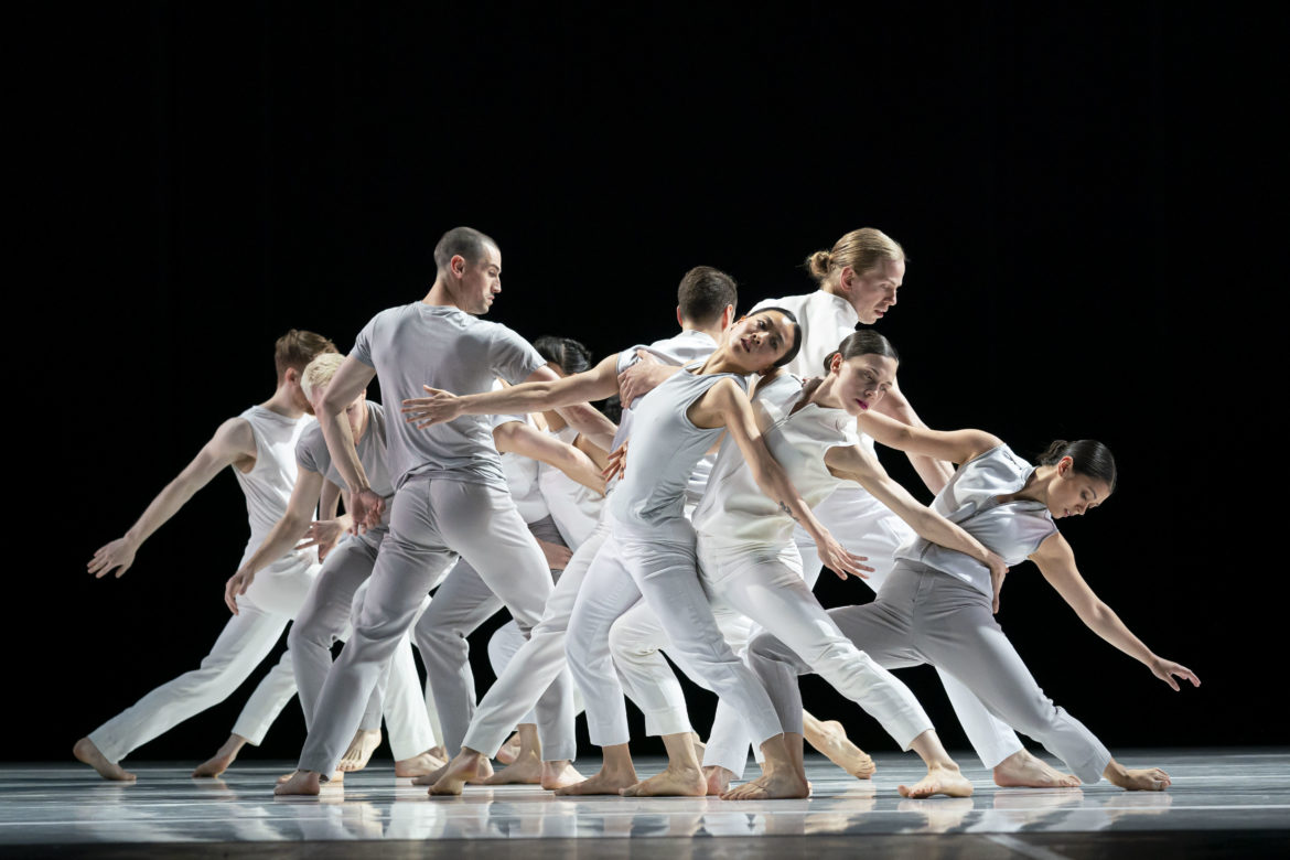 Hubbard Street Dance Chicago in The Loss of Place by Brian Brooks. Photo by Todd Rosenberg