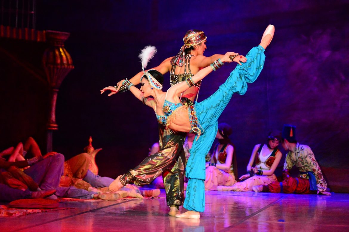 Abay Kazakh Ballet in Scheherazade. Photo by the press office of the Abay KSTOB