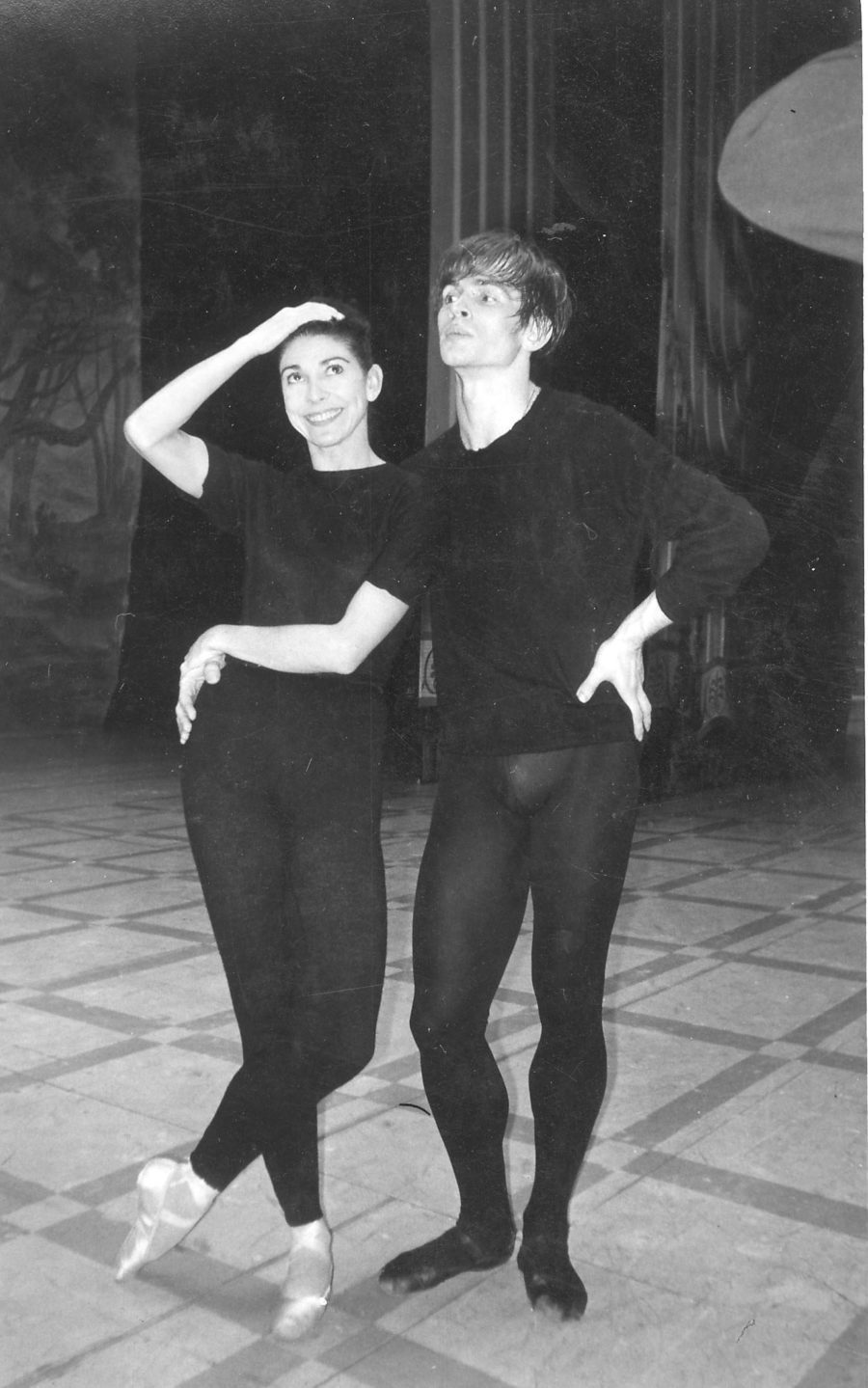RUDOLF NUREYEV and MARGOT FONTEYN at rehearsals for Royal Academy of Dance Gala - Drury Lane 1963 Credit: Royal Academy of Dance / ArenaPAL www.arenapal.com